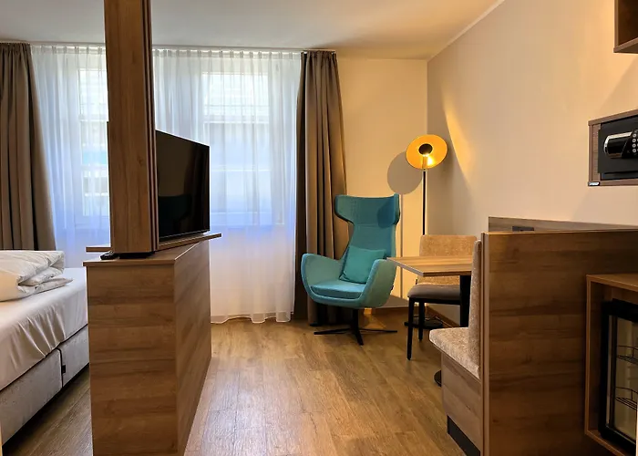 Westside Hotel
