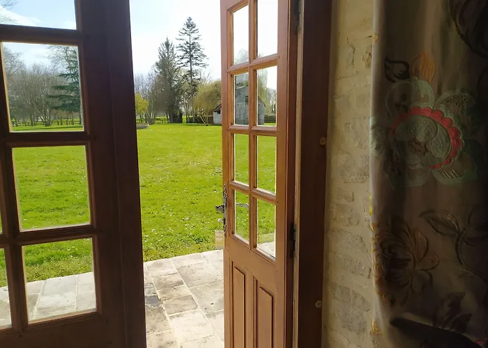 Hotel Le Manoir De Mathan Crepon A La Campagne 5 Mn D'Arromanches Et 10 Mn De Bayeux