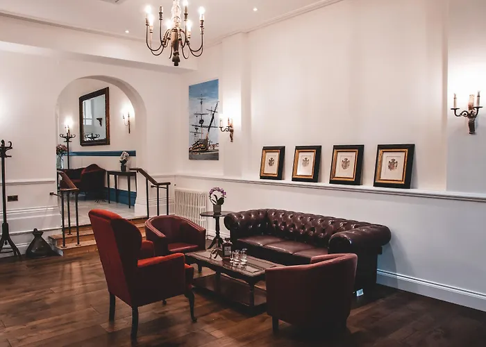 Keppels Head Hotel