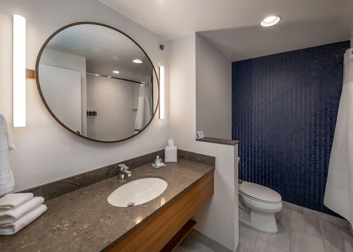 Fairfield Inn & Suites By Marriott Little Rock Airport