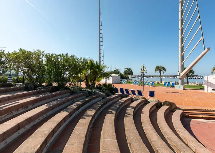 Phi Hotel Sighientu