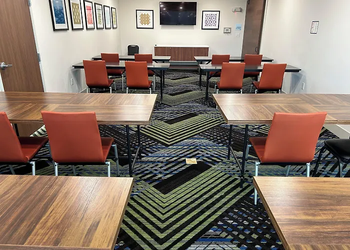 Holiday Inn Express & Suites - Abingdon By Ihg