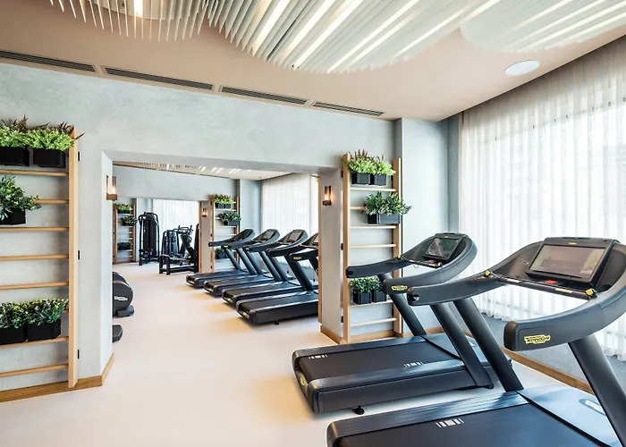 Courtyard By Marriott Baku