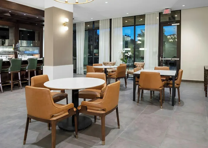 Courtyard By Marriott Thomasville Downtown