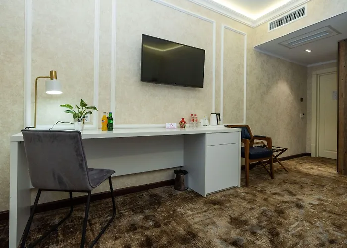 Garnet Hotel Tashkent