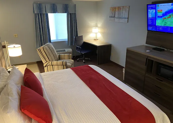 Garnett Hotel & Rv Park