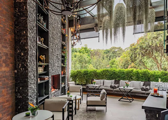 Kwetu Nairobi, Curio Collection By Hilton