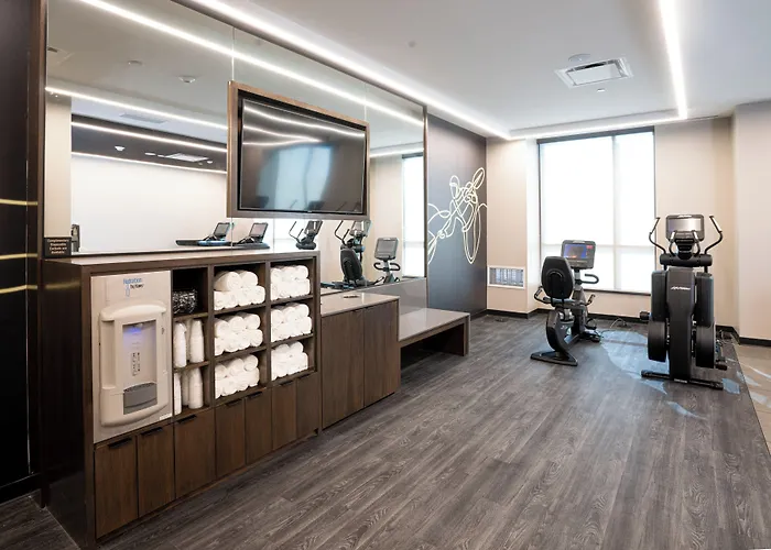 Hotel Indigo - Columbus At Riverfront Place By Ihg