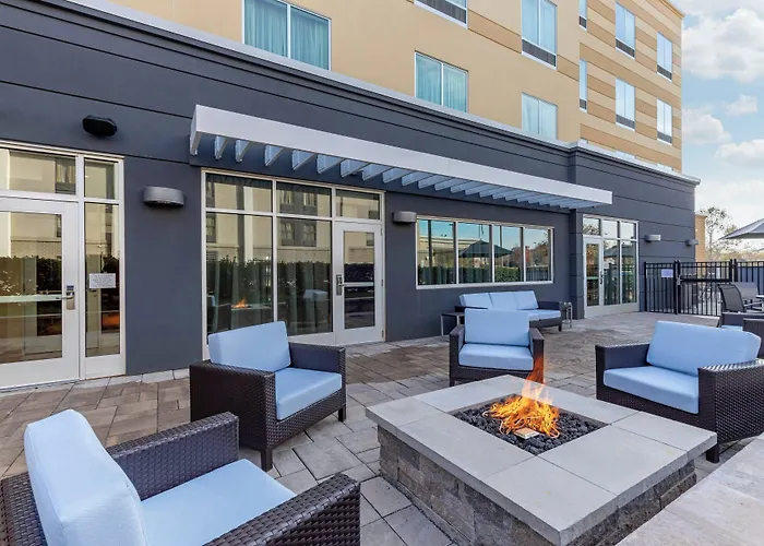 Fairfield Inn & Suites By Marriott Mebane