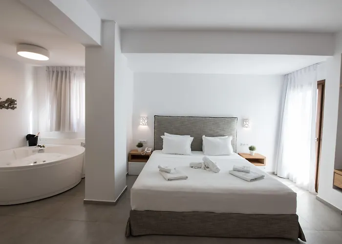 Natura Luxury Boutique Hotel Skopelos