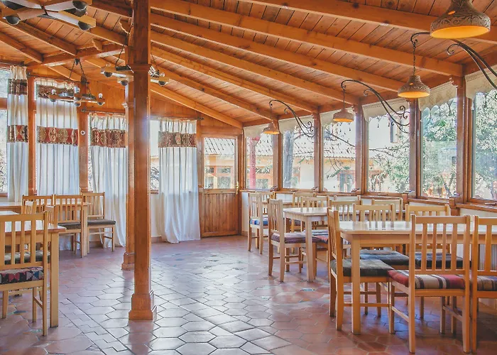 Hotel Mirhav