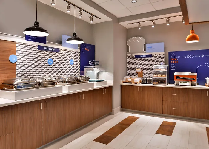 Holiday Inn Express & Suites - Marshalltown By Ihg