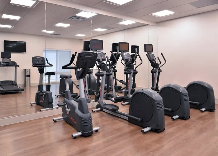 Holiday Inn Express & Suites - Marshalltown By Ihg