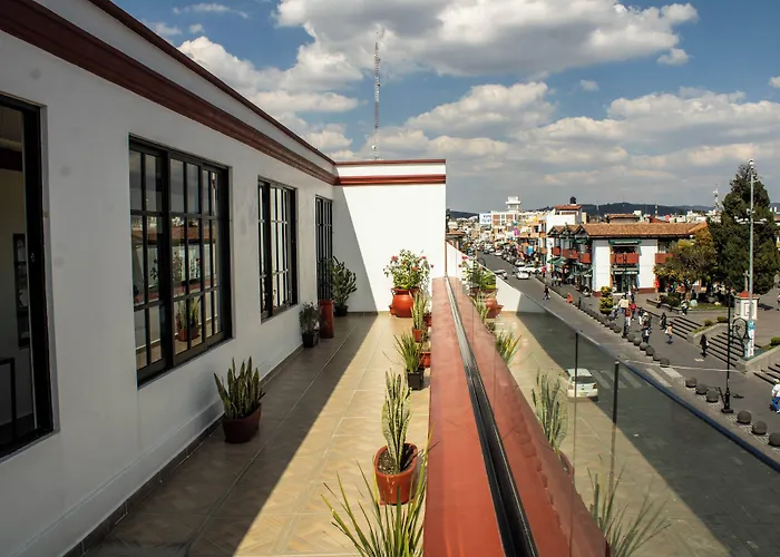 Mansion De Los Abuelos