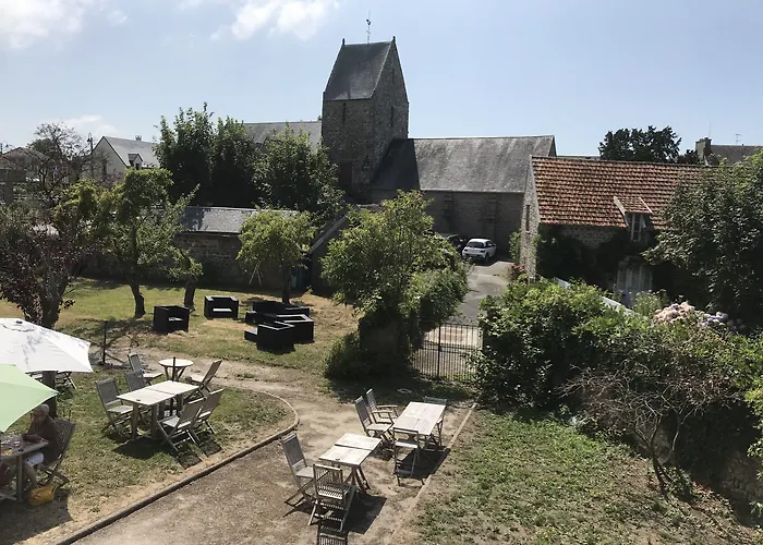 Auberge De Carolles
