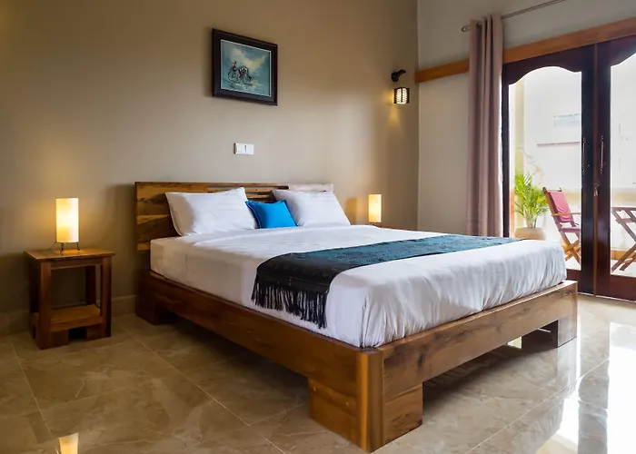 Riviera Hotel & Resort Kep