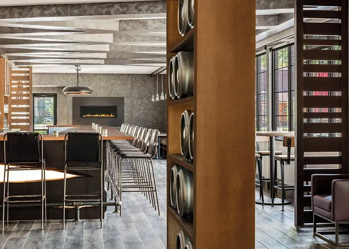 Delta Hotels By Marriott Burlington
