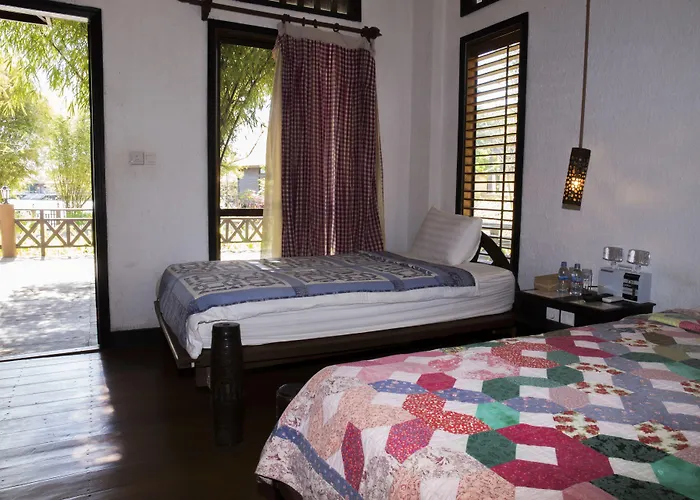 Romduol Island Chalet
