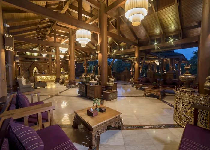 Heritage Bagan Hotel