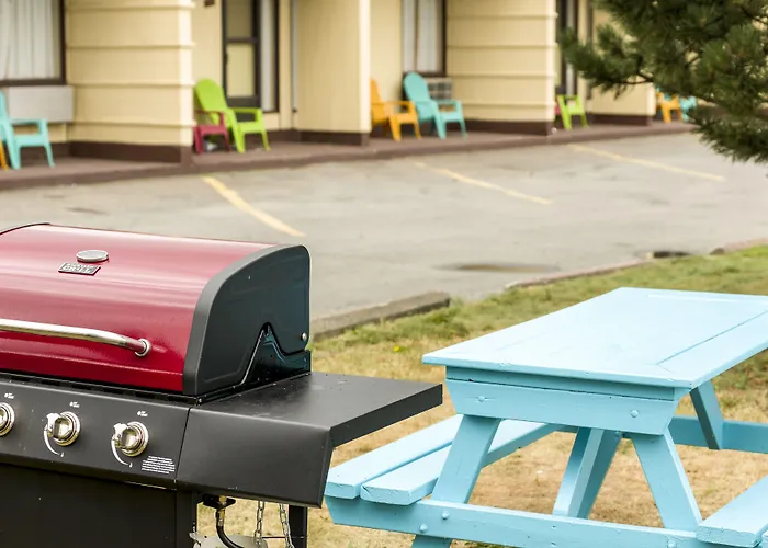 Mount Peyton Resort & Conference Centre (Adults Only)