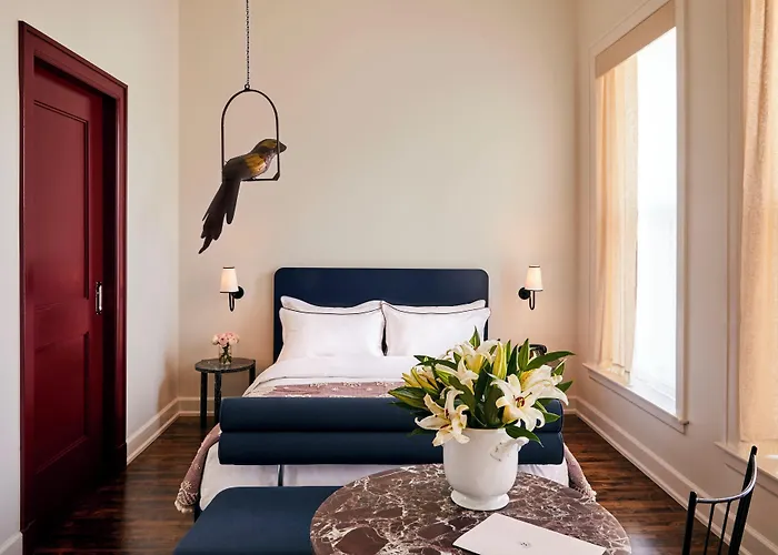 The Siren Hotel, An Ash Hotel
