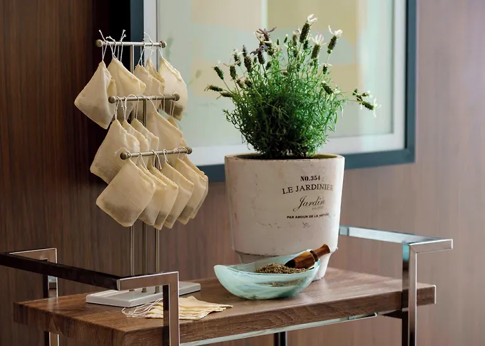 Ac Hotel By Marriott San Francisco Airport/Oyster Point Waterfront