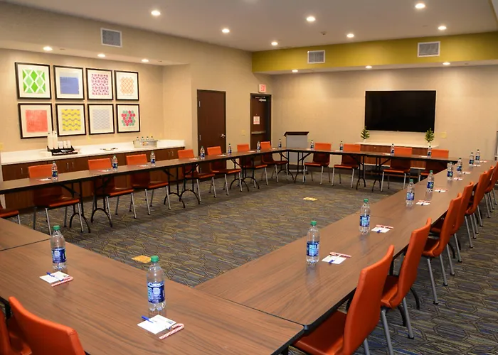 Holiday Inn Express & Suites - Pittsburgh - Monroeville By Ihg