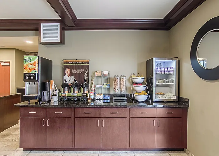 Cobblestone Inn & Suites - Guernsey