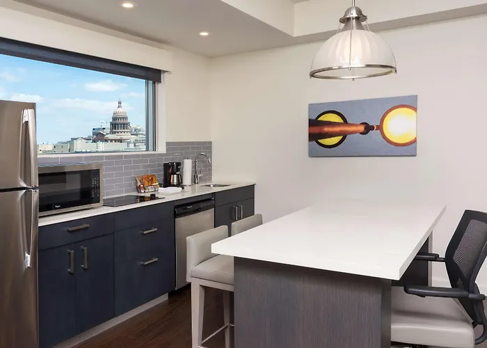 Hyatt House Austin/Downtown