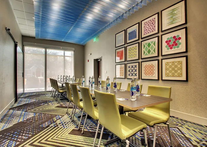 Holiday Inn Express & Suites Charleston Ne Mt Pleasant Us17 By Ihg