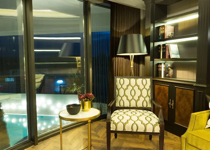 Doubletree By Hilton Izmir Airport