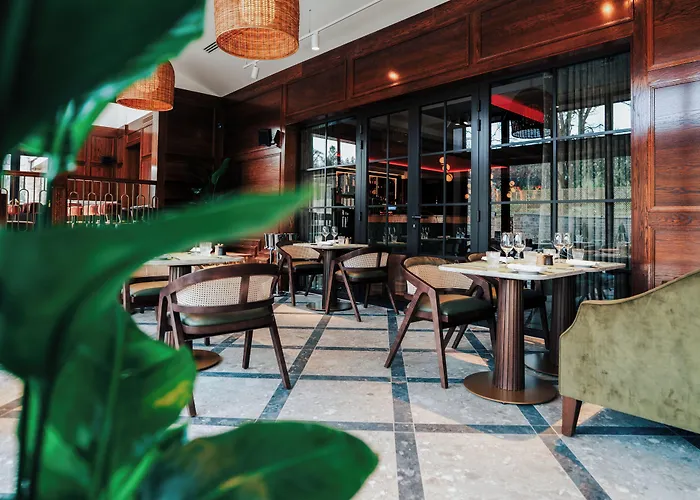 Crossbasket Castle, Hotel & Restaurant