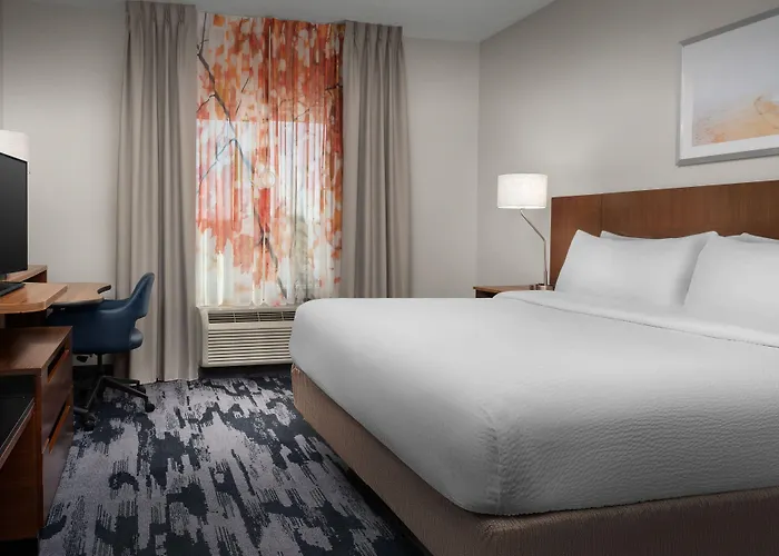 Fairfield Inn & Suites By Marriott Panama City Beach