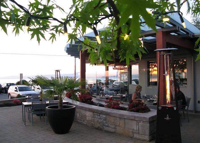 Qualicum Beach Inn