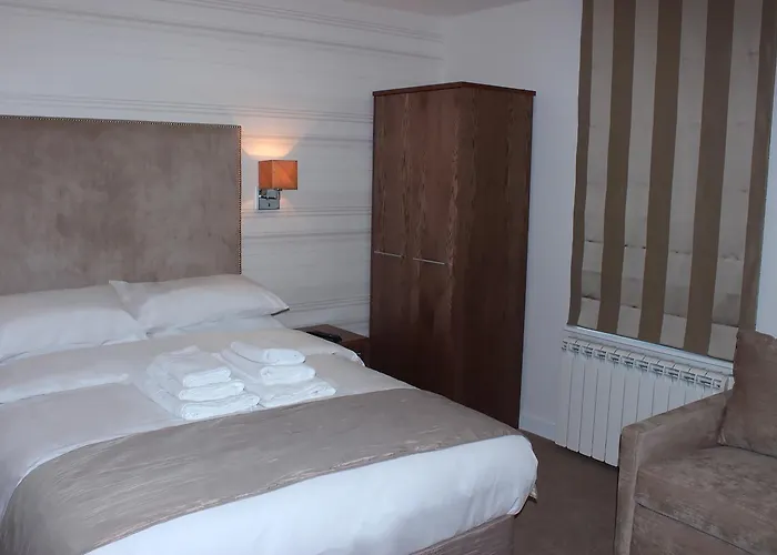 Mccafferty'S Guesthouse Ilford
