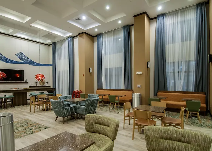 Hampton Inn And Suites Monroe