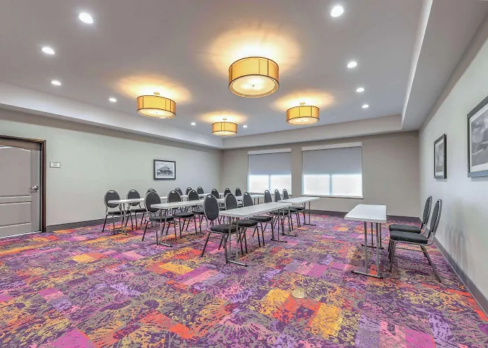 La Quinta By Wyndham Tyler - University Area