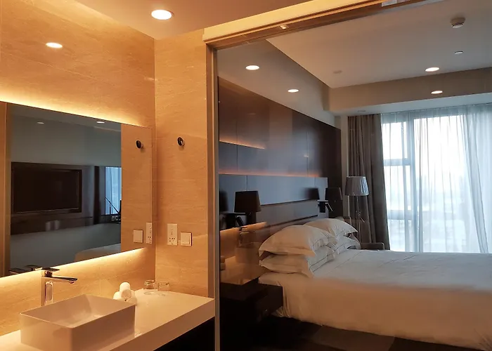 Sheraton Port Moresby Stanley Hotel & Suites