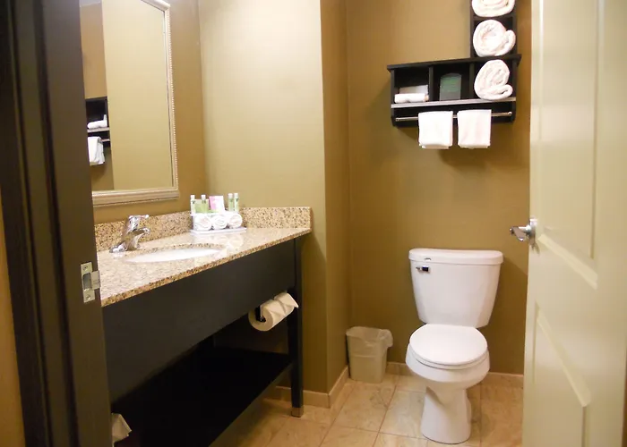 Holiday Inn Express Greensburg By Ihg
