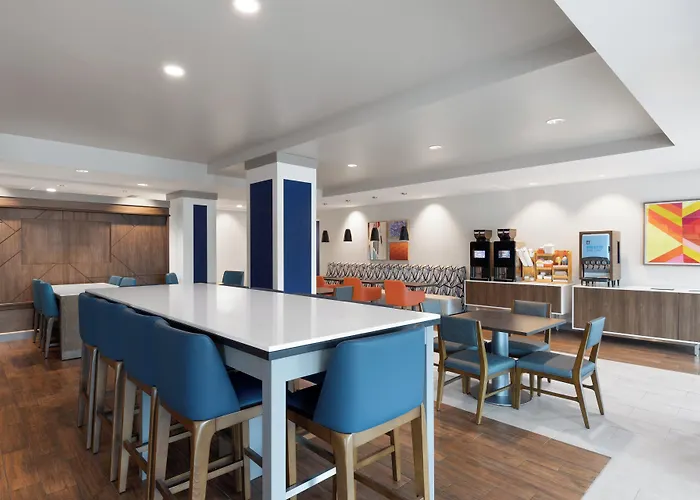 Holiday Inn Express Hotel & Suites Huntsville West - Research Park By Ihg