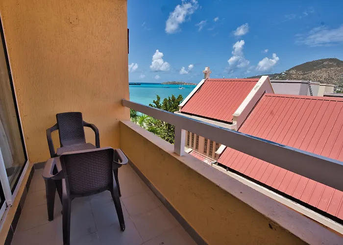 Horizon View Beach Hotel