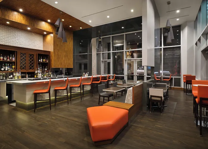 Hampton Inn & Suites Denver Downtown Convention Center