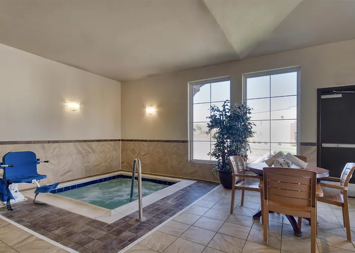 Best Western Shelby Inn & Suites