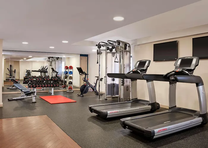 Doubletree By Hilton Lincoln