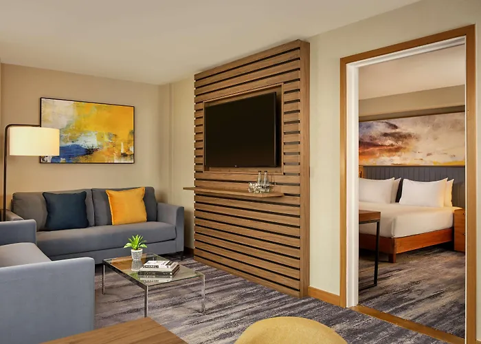 Doubletree By Hilton Lincoln