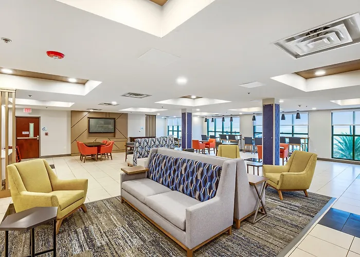 Holiday Inn Express - Gulfport Beach By Ihg