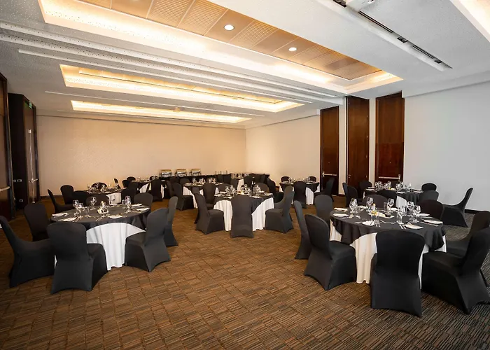 Hilton Garden Inn Santiago Airport
