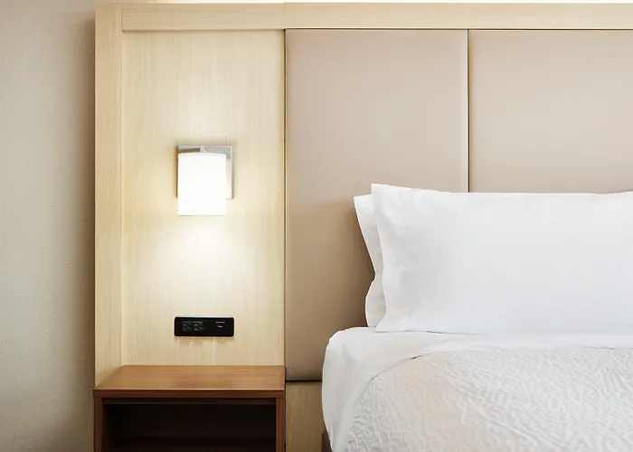 Holiday Inn Express & Suites Bonifay By Ihg