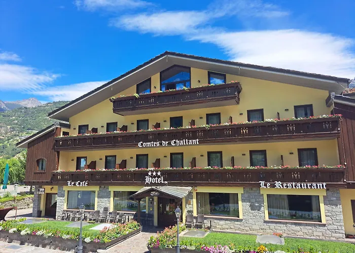 Hotel Comtes De Challant Albergo Etico Valle D'Aosta