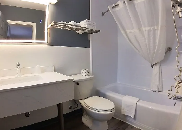 Moonlight Inn And Suites Sudbury